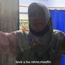 Cerita Guru Retno, Menangis Saat Dapat Hadiah Ponsel hingga Videonya Viral