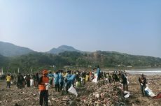 Masalah Sampah di Pantai Loji Tak Kunjung Tuntas, DLH Sukabumi Gandeng DPRD sampai PLN