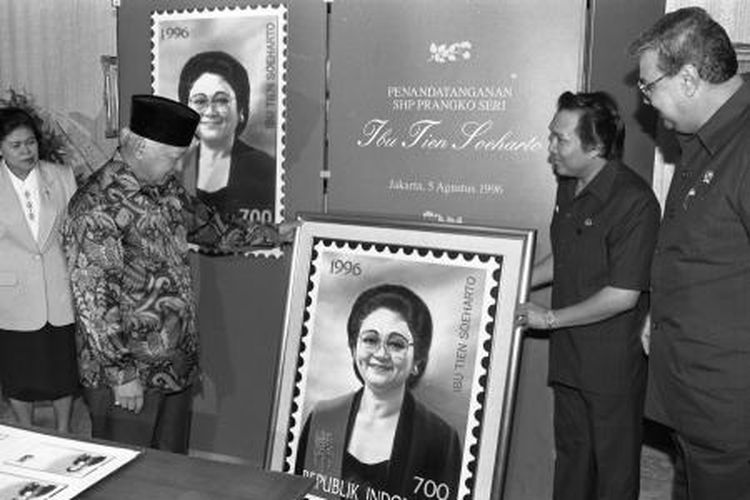 Pemilik Hotel Kartika Chandra di Jalan Gatot Subroto Jakarta Selatan.