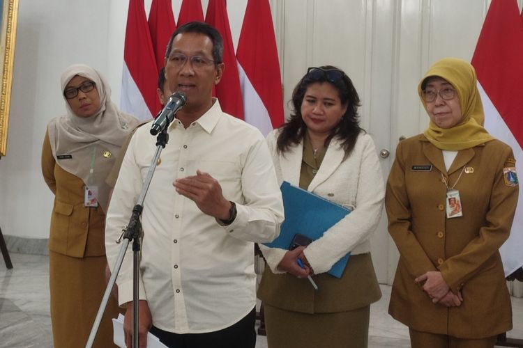 Penjabat Gubernur DKI Jakarta Heru Budi Hartono saat berada di Balai Kota DKI Jakarta Selasa (18/7/2023).
