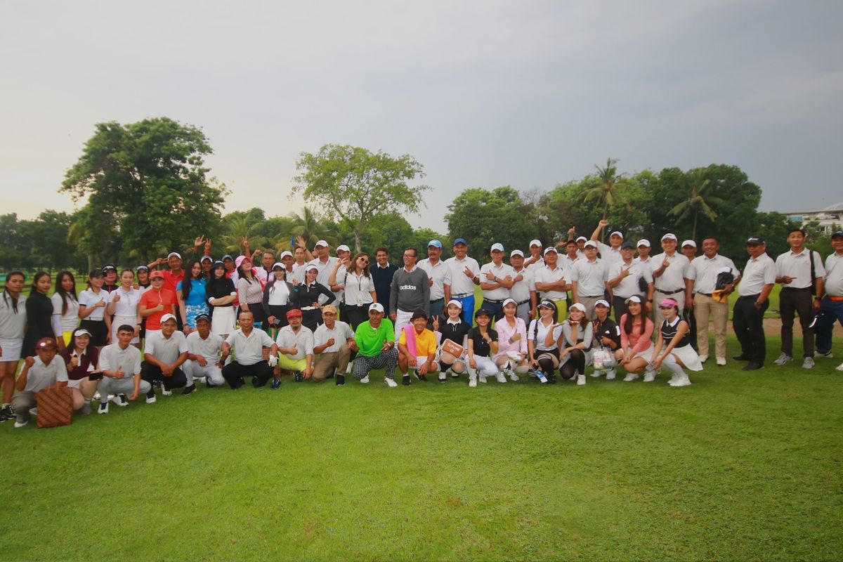 The Royale Krakatau Golf menutup event 2024 dengan menggelar satu turnamen khusus yang telah diselenggarakan pada 23 Desember kemarin.