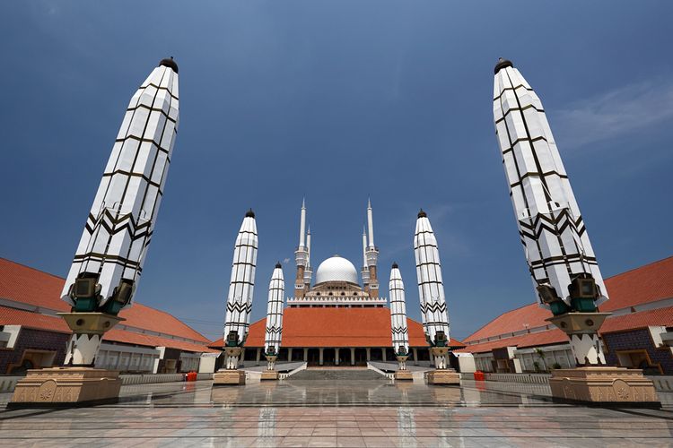 Masjid Agung Jawa Tengah.