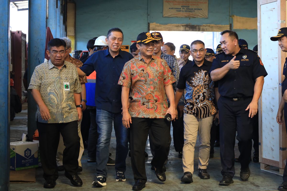 10 Ribu Kontainer Sempat Menumpuk, Bea Cukai Paksa Importir Segera Angkut Barang