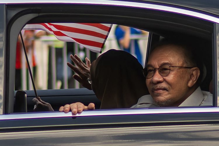 HUT Malaysia Terdampak Kabut Asap Indonesia, Pidato Anwar Ibrahim Dipindah