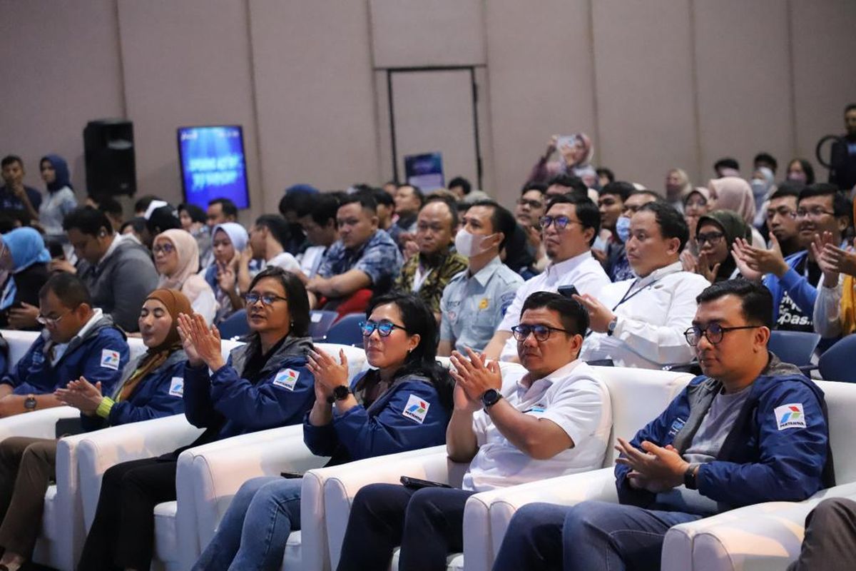 PT Jasa Raharja (Persero) bersama Forum Digital (Fordigi) Badan Usaha Milik Negara (BUMN) berkolaborasi menggelar acara BUMN Goes to Campus di Gedung Sasana Budaya Ganesha Institut Teknologi Bandung (ITB), Bandung, Jawa Barat (Jabar), Senin (22/5/2023).

