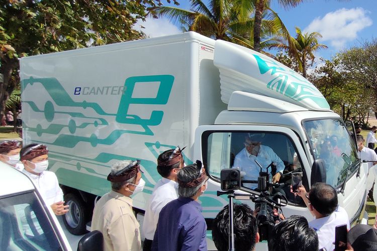 Mitsubishi Fuso eCanter diuji coba konsumen di Bali pada Agustus 2022