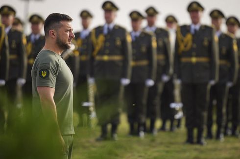 Pasukan Ukraina Krisis Amunisi, Besok Zelensky ke Jerman dan Perancis