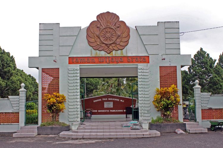 Makam Taman Wijaya Brata