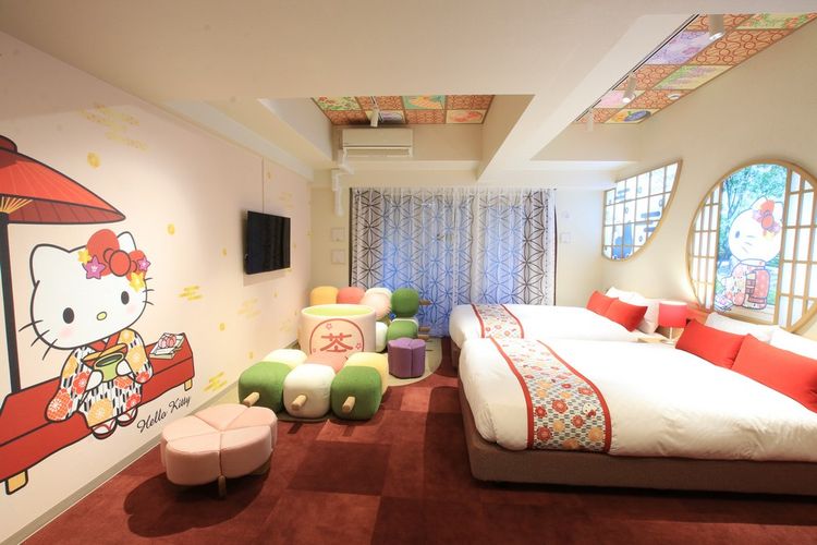 Ilustrasi salah satu kamar bertema Hello Kitty bernama Tea House Hello Kitty di Resi Stay The Kyoto di Kyoto, Jepang.