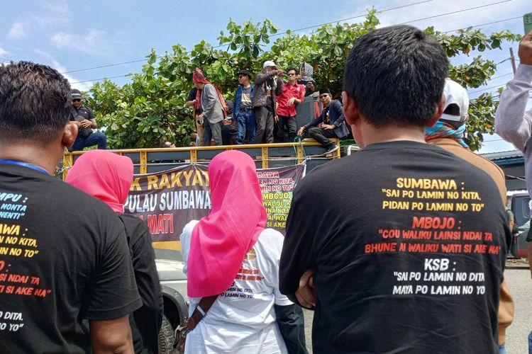 Ribuan Warga Gelar Aksi Tuntut Pembentukan Provinsi Pulau Sumbawa, Ancam Blokade Pelabuhan