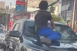 Mobil Dikepung Massa karena Salah Paham, Ini yang Harus Dilakukan