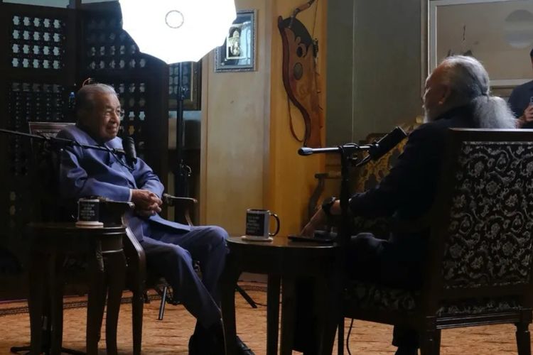 Apa rahasia Mahathir Mohamad tetap sehat di usia 100 tahun? Simak selengkapnya berikut ini. 