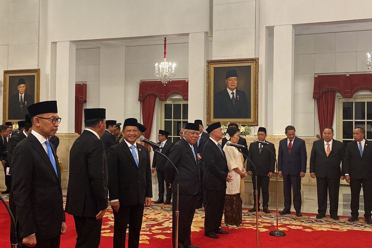 Prabowo Lantik Basuki Hadimuljono Jadi Kepala OIKN di Istana Negara