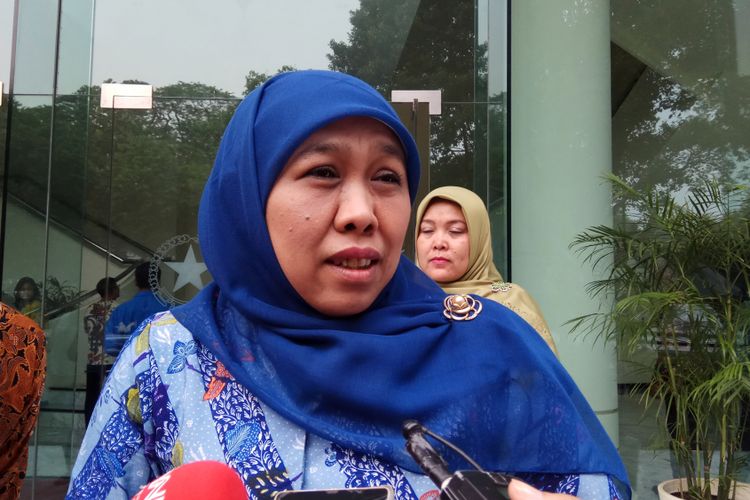Menteri Sosial RI Khofifah Indar Parawansa Ketika Ditemui di Kantor Wakil Presiden RI, Jakarta, Rabu (9/8/2017).