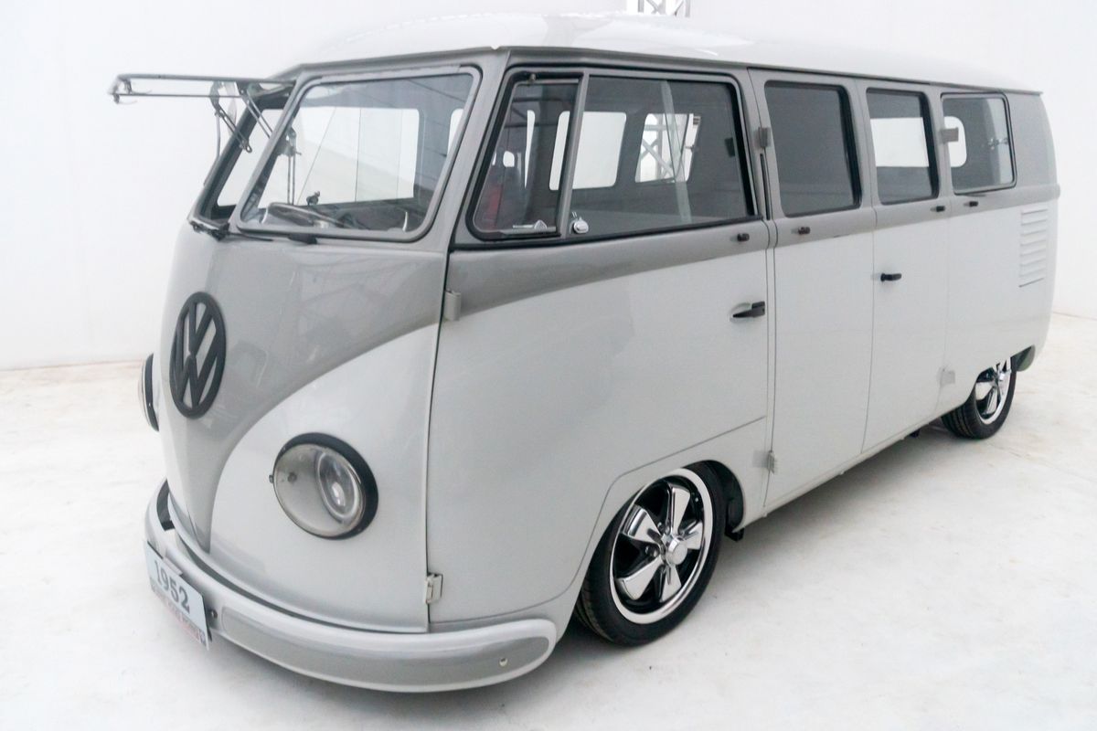 Restorasi VW Barndoor 1952