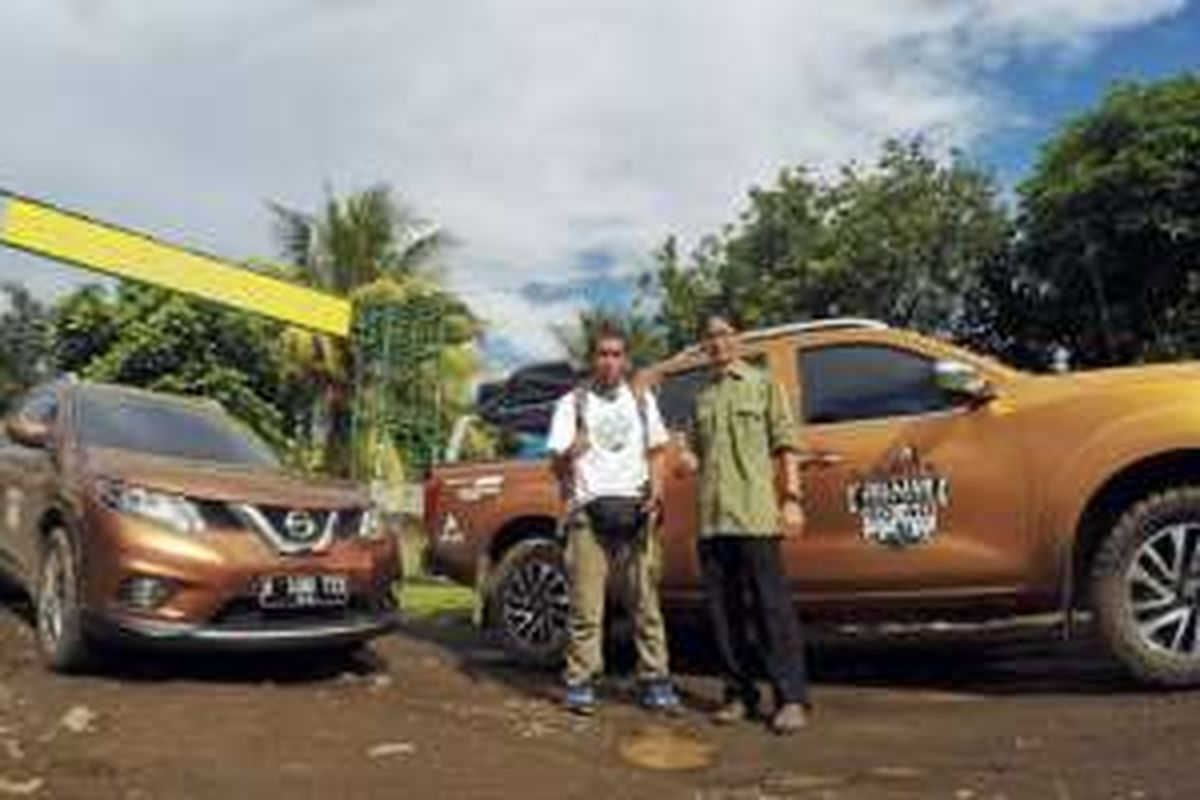 Rombongan tiba di Desa Pancasila, Tambora. Desa ini merupakan jalur favorit pendakian, Kamis (28/4/2016).