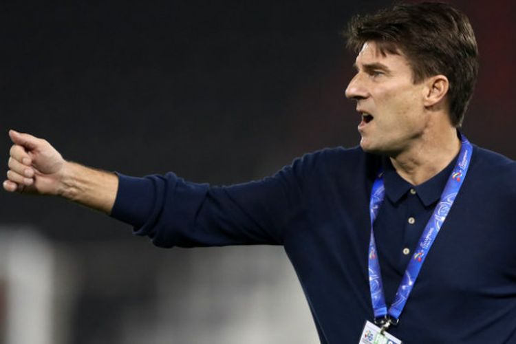 Michael Laudrup saat mendampingi Al-Rayyan dalam partai Liga Champions Asia di Jassim Bin Hamad, 12 Maret 2018.
