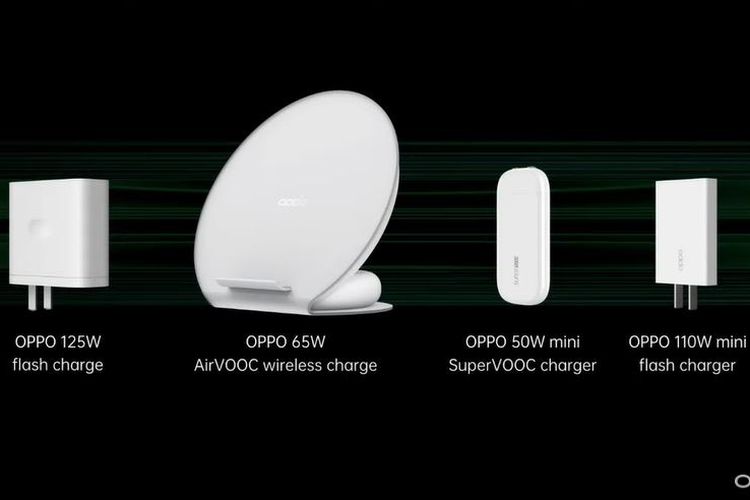 Deretan charger teranyar Oppo yang dibekali dengan teknologi fast charging.