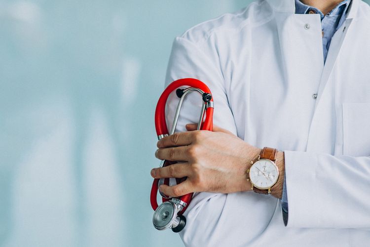 Mengapa Sistem Membuat Dokter Terbaik Enggan Bertahan di Layanan Primer?