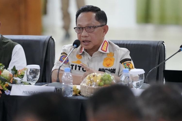Penanganan Pascagempa NTT, Mendagri Pastikan Fokus Pulihkan Layanan Dasar dan Percepat Pendataan
