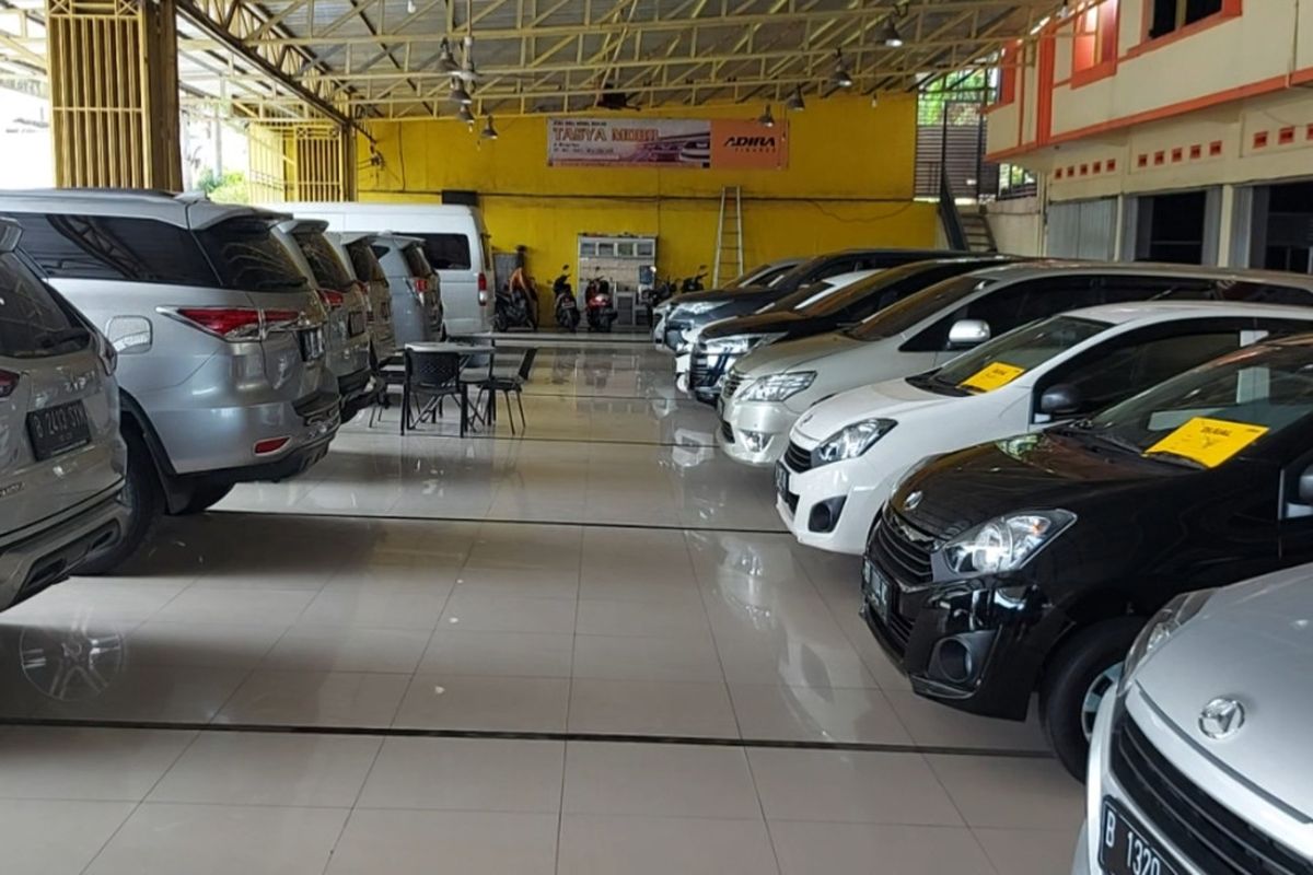 Mobil bekas di Tasya Mobil, Kota Bengkulu