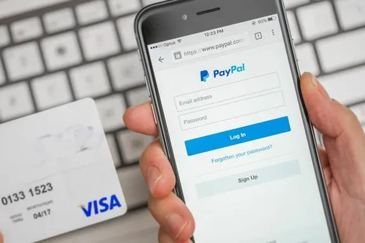 Ilustrasi PayPal