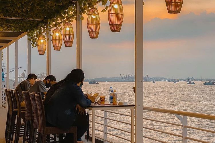 adalah Surabaya North Quay (SNQ) 