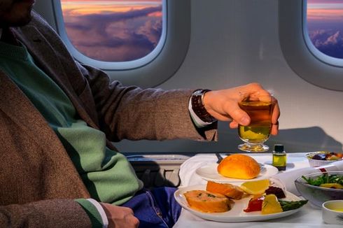 Apa Beda Business Class dan First Class di Pesawat?