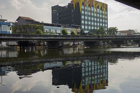 Anies-Sandi Tak Perpanjang Izin Usaha Alexis