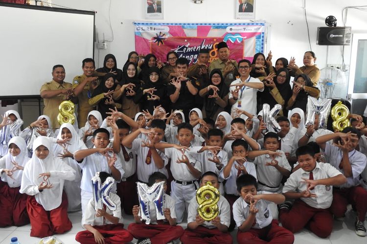 Pengabdian Untuk Negeri, KPU BC Tipe B Batam bekali materi siswa sekolah 100 kantong darah.