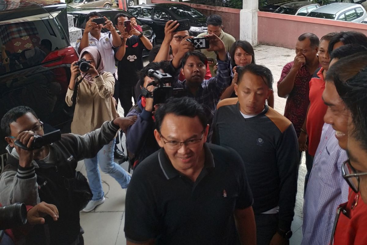 Basuki Tjahya Purnama alias Ahok saat tiba di sekretariat DPD PDI-P Bali pada Jumat (8/2/2019).