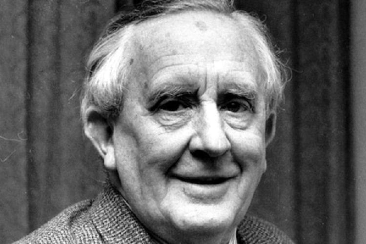 JRR Tolkien, pengarang novel The Hobbit dan The Lord of the Rings.