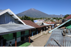 Warga Minta Pendakian Gunung Rinjani Jalur Sembalun Hanya Ditutup Saat Jumat Pagi