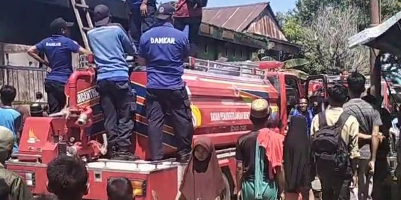 Berita Harian Mobil Damkar Disandera Warga Terbaru Hari Ini - Kompas.com