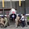 Pesawat Susi Air Dikeluarkan Paksa dari Hanggar Bandara Malinau Kaltara