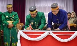 Pj Gubernur Bahtiar Canangkan Penanaman 1 Miliar Pohon Pisang Cavendish di Sulsel