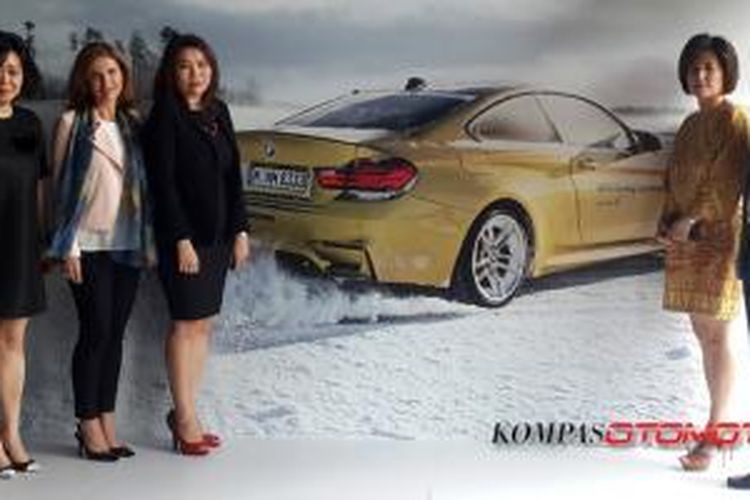 BMW Indonesia meluncurkan program BMW Driving Experience 2016. Kesempatan menjelajah empat benua menggunakan mobil BMW kembali terbuka.