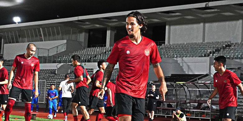 Irfan Bachdim saat mengikuti pemusatan latihan timnas Indonesia asuhan Shin Tae-yong di Stadion Madya, Jumat 14 Februari 2020.
