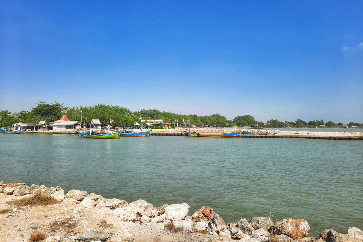 Wisata Pantai di Gresik Jawa Timur, Banyak yang Masih Sepi