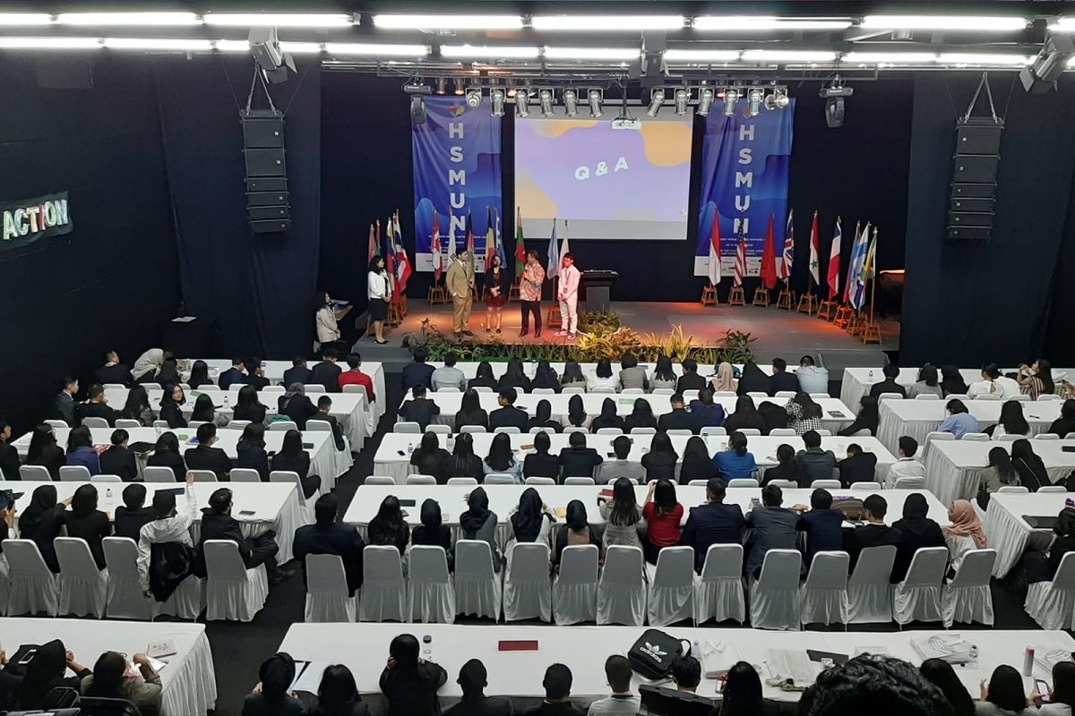 Acara pembukaan HighScope Model United Nations (HSMUN) 2019 pada Rabu (30/10/2019) di Sekolah HighScope Indonesia TB Simatupang.