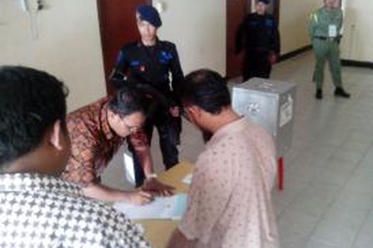 Tahanan Polsek Nunukan turut mencoblos dalam Pilgub Kalimantan Timur