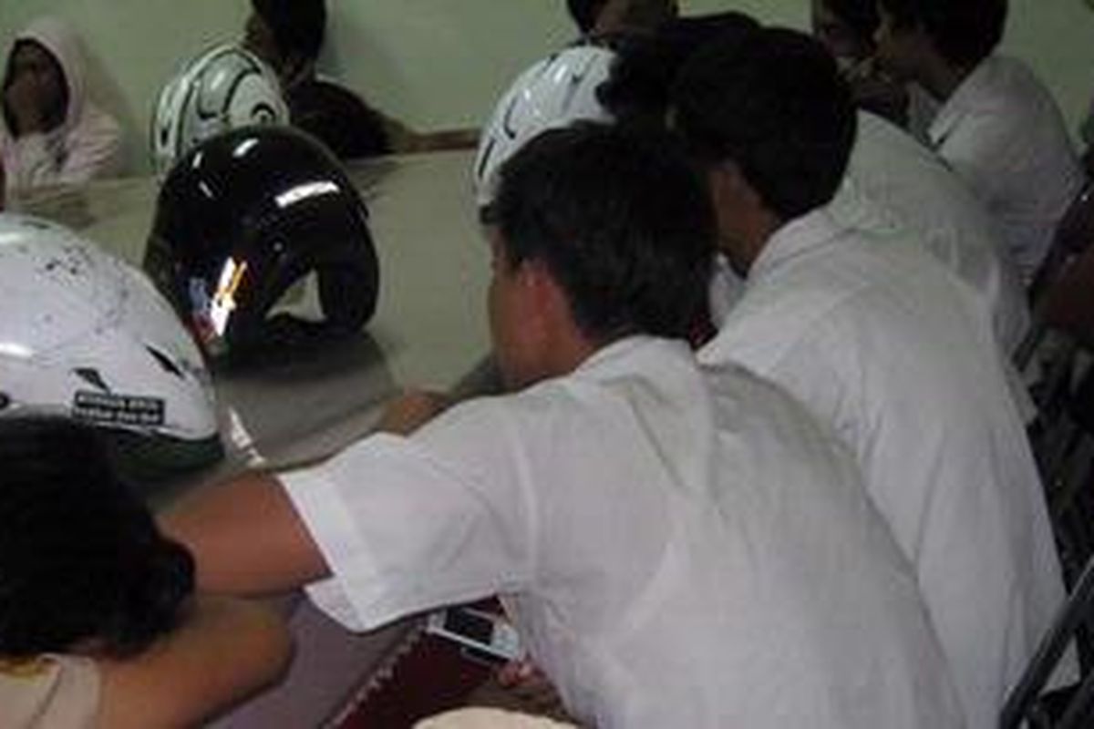 pelajar Kendal Jateng yang diamankan Satpol PP, karena pesta miras dan pacaran