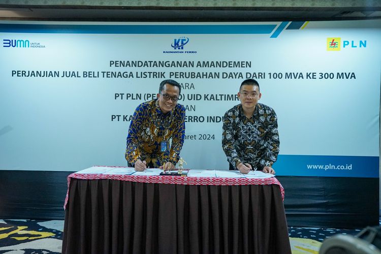 Penandatanganan Amandemen Perjanjian Jual Beli Tenaga Listrik (PJBTL) Penambahan Daya Konsumen Tegangan Tinggi antara PLN dengan PT Kalimantan Ferro Industry (KFI) di Jakarta, pada Selasa (5/3/2024). 
