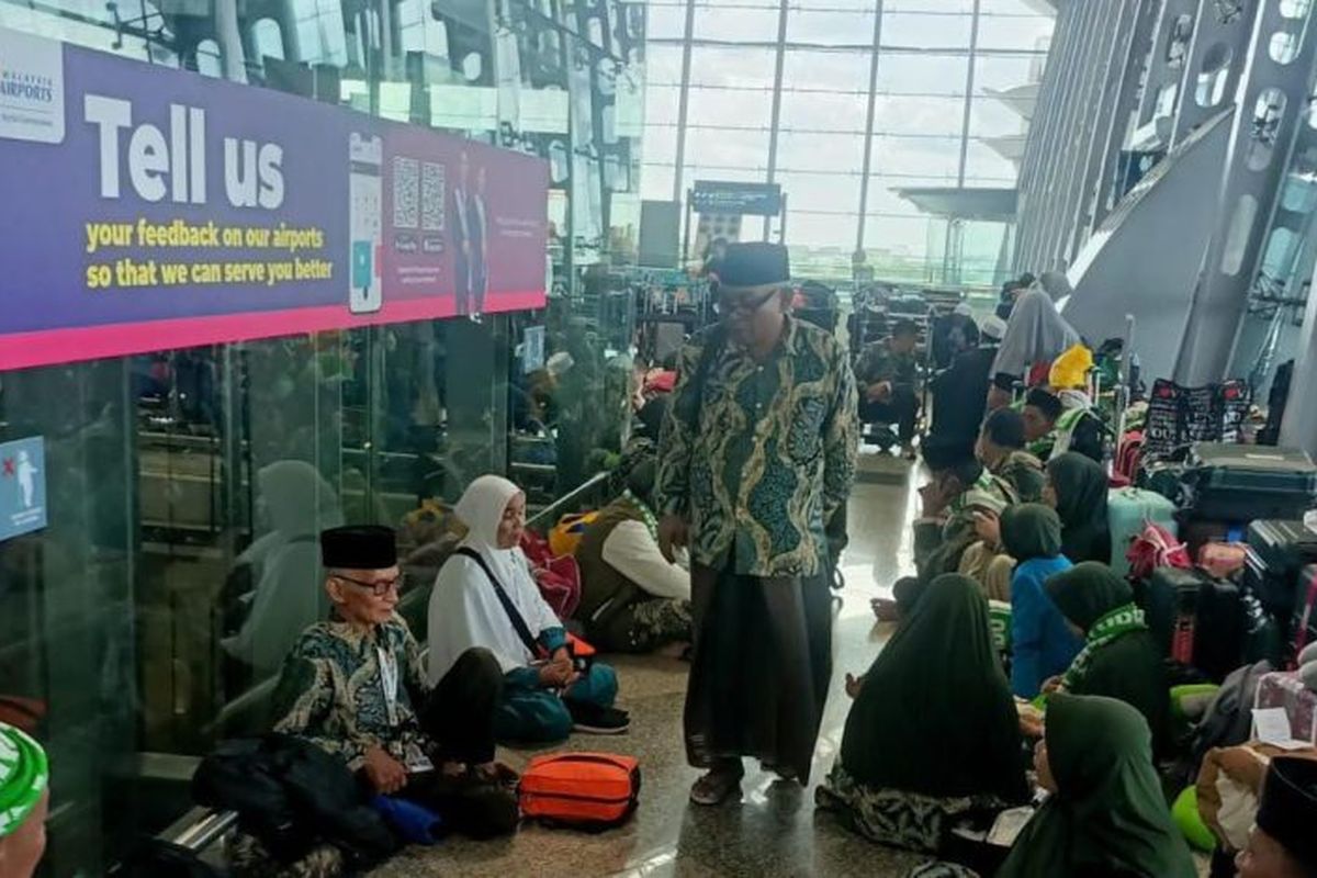 Viral Jemaah Umrah Telantar di Malaysia-Thailand, Ketua PCNU Situbondo Membantah