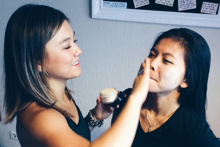 Persahabatan Agnez Mo dan Greysia Polii.