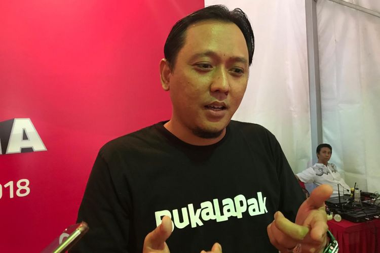Associate Vice President of Brand Bukalapak Arie K. Wibowo saat Konferensi Pers Shake-a-thon di Jakarta, Kamis (1/11/2018)