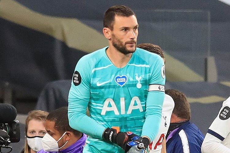 Hugo Lloris (kiri) dan Son Heung-Min (kanan) pada laga Totenham vs Everton di Tottenham Hotspur Stadium dalam lanjutan pekan ke-33 Premier League, kasta teratas Liga Inggris, Senin 6 Juni 2020.