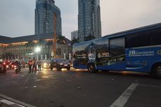 Jalan MH Thamrin dan Abdul Muis Kembali Dibuka Usai Demo Buruh, Lalu Lintas Padat Merayap