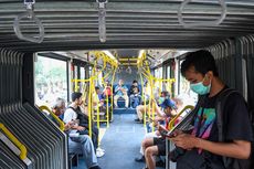 Pengguna Transportasi Umum di Jakarta Wajib Gunakan Masker