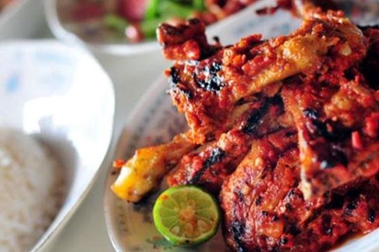 10 Makanan Khas Lombok Salah Satunya Ayam Taliwang